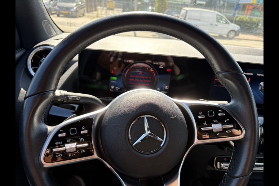 Mercedes-Benz GLA 250 e Hybride | Business Solution Luxery Limited