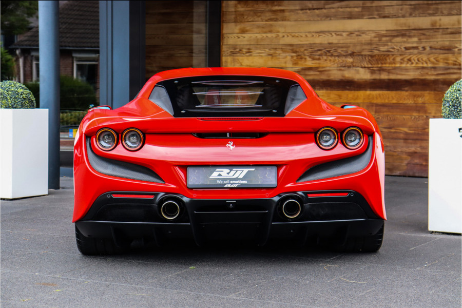 Ferrari F8 Tributo 3.9 V8 HELE BTW **Drivers Display/Carbon Bucket/Full PPF/Novitec**