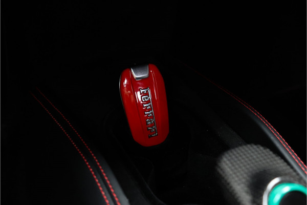 Ferrari F8 Tributo 3.9 V8 HELE BTW **Drivers Display/Carbon Bucket/Full PPF/Novitec**