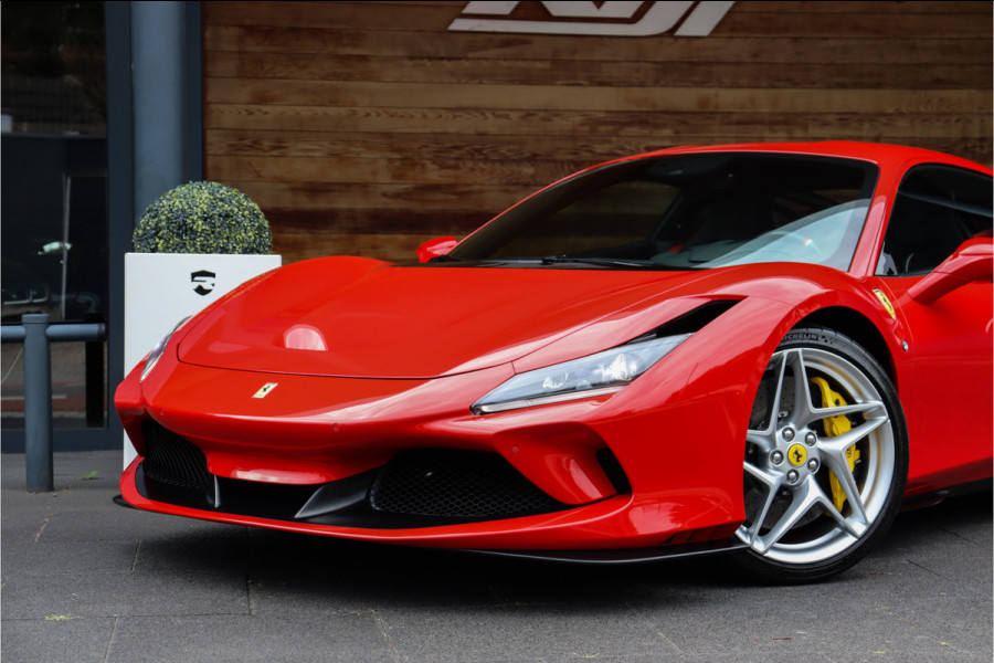 Ferrari F8 Tributo 3.9 V8 HELE BTW **Drivers Display/Carbon Bucket/Full PPF/Novitec**