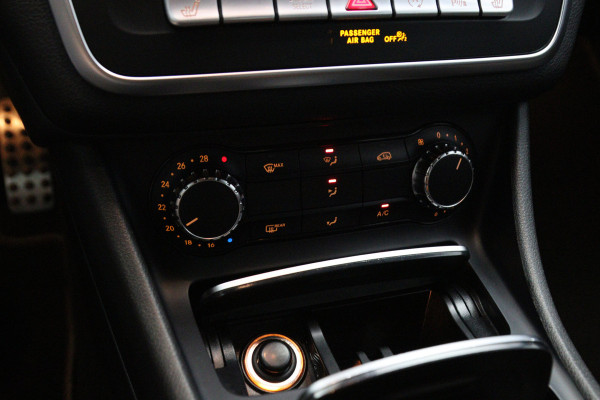 Mercedes-Benz CLA-Klasse 180 123 PK Automaat Ambition AMG-Line, Keyless, Navigatie