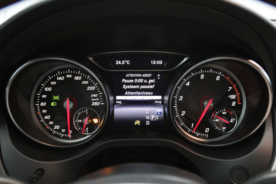 Mercedes-Benz CLA-Klasse 180 123 PK Automaat Ambition AMG-Line, Keyless, Navigatie