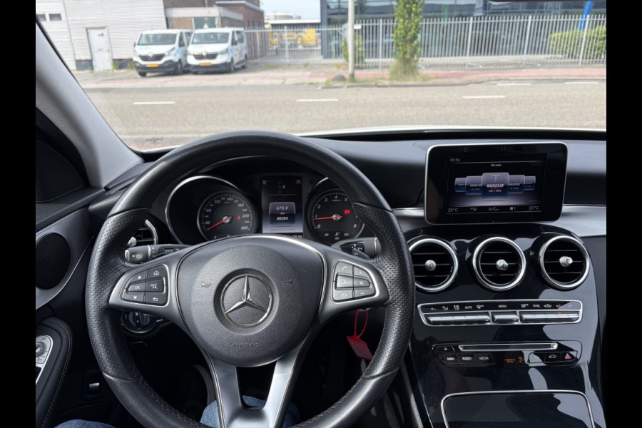 Mercedes-Benz C-Klasse Estate 180 Sport Edition | AMG Styling | Panodak | Trekhaak | Navi | Camera