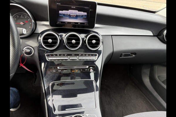 Mercedes-Benz C-Klasse Estate 180 Sport Edition | AMG Styling | Panodak | Trekhaak | Navi | Camera
