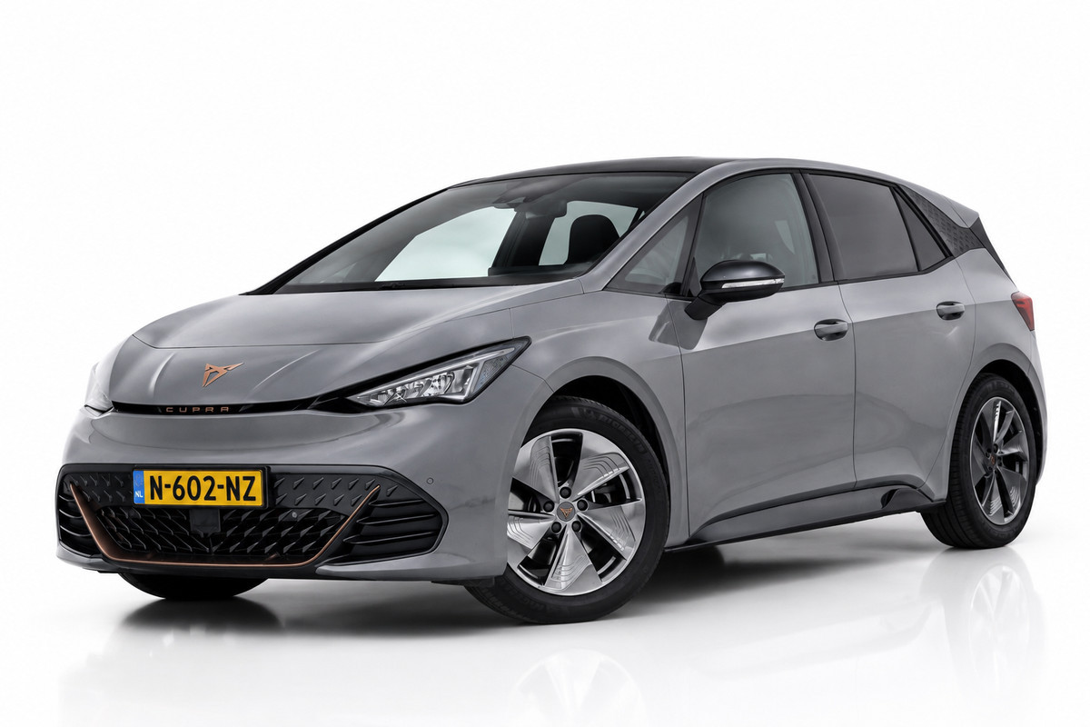 CUPRA Born Business One 62 kWh SOH 93.2% | STOELVERWARMING | CAMERA | NAP | APPLE CARPLAY | ANDROID AUTO