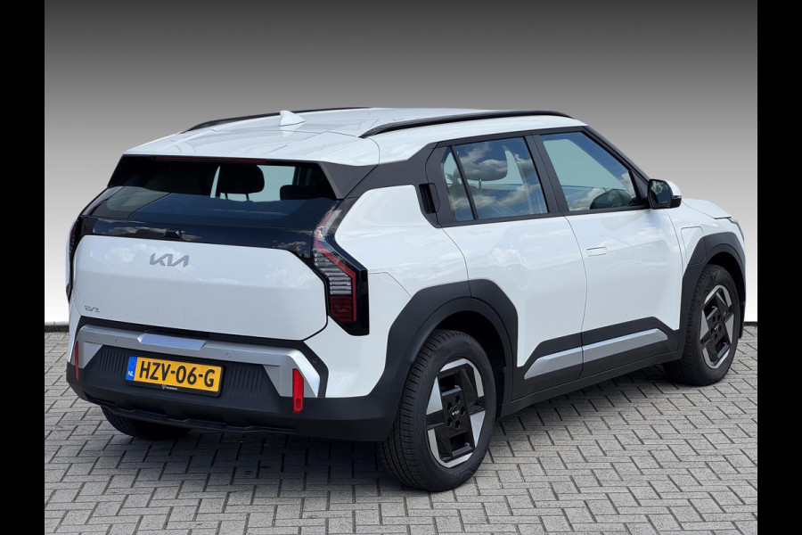 Kia EV3 Air 58.3 kWh NL-AUTO | 1STE EIGENAAR | SOH 100%