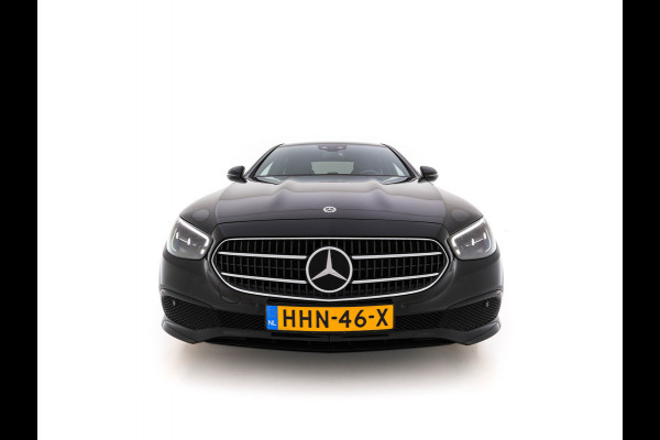 Mercedes-Benz E-Klasse 300 de Exclusive Line (Plug-in) (INCL.BTW) Aut. *LEATHER-FABRIC | FULL-LED | AMBIENTLIGHT | CAMERA | WIDESCREEN-DIGI-COCKPIT | NAVI-FULLMAP | HEATED-SPORTSEATS | PRIVACY-GLASS | SHIFTPADDLES | ECC | PDC | CRUISE | 19''ALU*