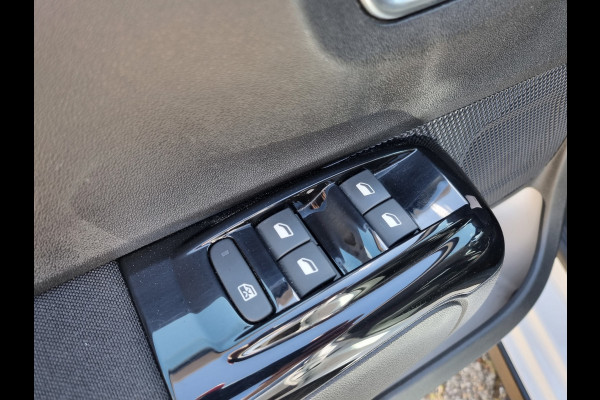 Citroën C3 1.2 PureTech S&S Shine ✅CARPLAY ✅DEALER ONDERHOUDEN