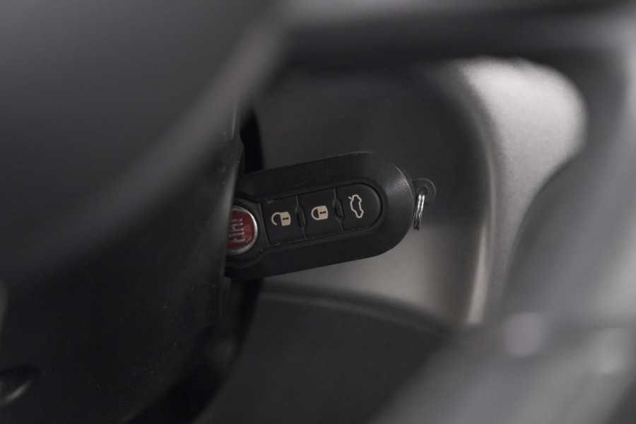 Fiat 500C 1.0 Hybrid Sport | Elektrisch Vouwdak | Apple Carplay | Climate Control | Parkeersensoren