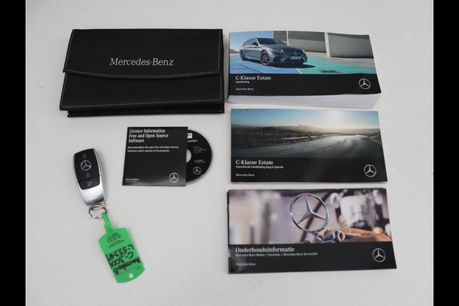Mercedes-Benz C-Klasse Estate 300 e Business Solution AMG Limited | SOH 86,1% | Panoramadak | Trekhaak | 360 Camera | Stoelverwarming | Cruise control | Navigatie | Climate control | Bluetooth | DAB+ | Carplay | Sfeerverlichting |