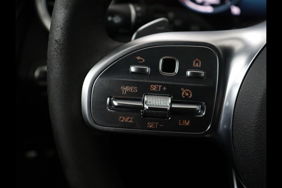 Mercedes-Benz C-Klasse Estate 300 e Business Solution AMG Limited | SOH 86,1% | Panoramadak | Trekhaak | 360 Camera | Stoelverwarming | Cruise control | Navigatie | Climate control | Bluetooth | DAB+ | Carplay | Sfeerverlichting |