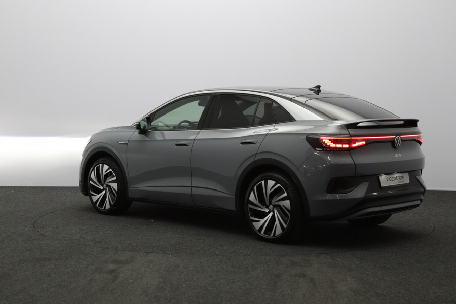 Volkswagen ID.5 Pro 77 kWh 204 PK, SOH 96 %, Panoramadak, Trekhaak, Memory, Massage, Carplay, Winterpakket, 360 Camera