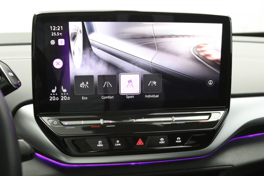 Volkswagen ID.5 Pro 77 kWh 204 PK, SOH 96 %, Panoramadak, Trekhaak, Memory, Massage, Carplay, Winterpakket, 360 Camera
