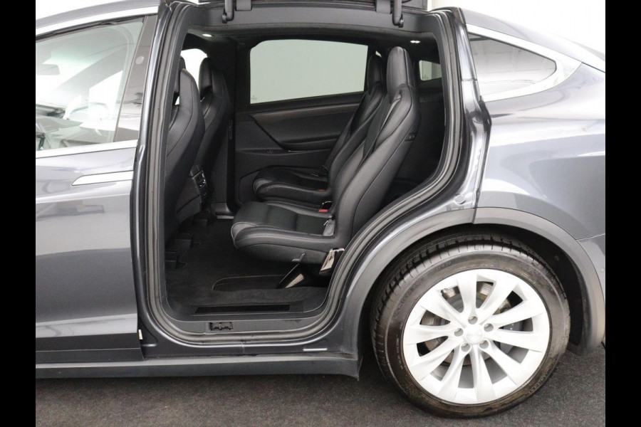 Tesla Model X 100D 6p. | SOH 86,1% | Stuur/stoel verwarming | Leder | Memory | Sfeerverlichting | Adaptive cruise | Climate control | Camera | Park assist | Trekhaak |