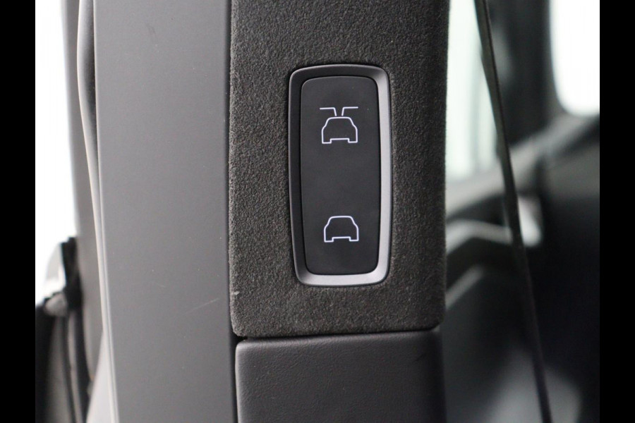 Tesla Model X 100D 6p. | SOH 86,1% | Stuur/stoel verwarming | Leder | Memory | Sfeerverlichting | Adaptive cruise | Climate control | Camera | Park assist | Trekhaak |