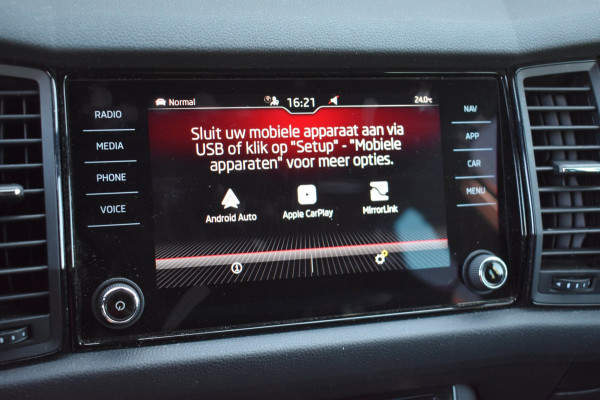 Škoda Kodiaq 1.5 TSI Sportline Business 7p. | TREKHAAK | CANTON | CAMERA | NAP | DEALER ONDERHOUDEN | KEYLESS | STOELVERWARMING