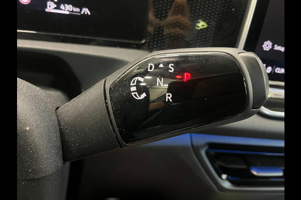 Volkswagen Tiguan 1.5 eTSI Life Edition Airco ECC Navi Carplay Trekhaak PDC +360 Camera 18" LM Velgen IQ-LED Matrix
