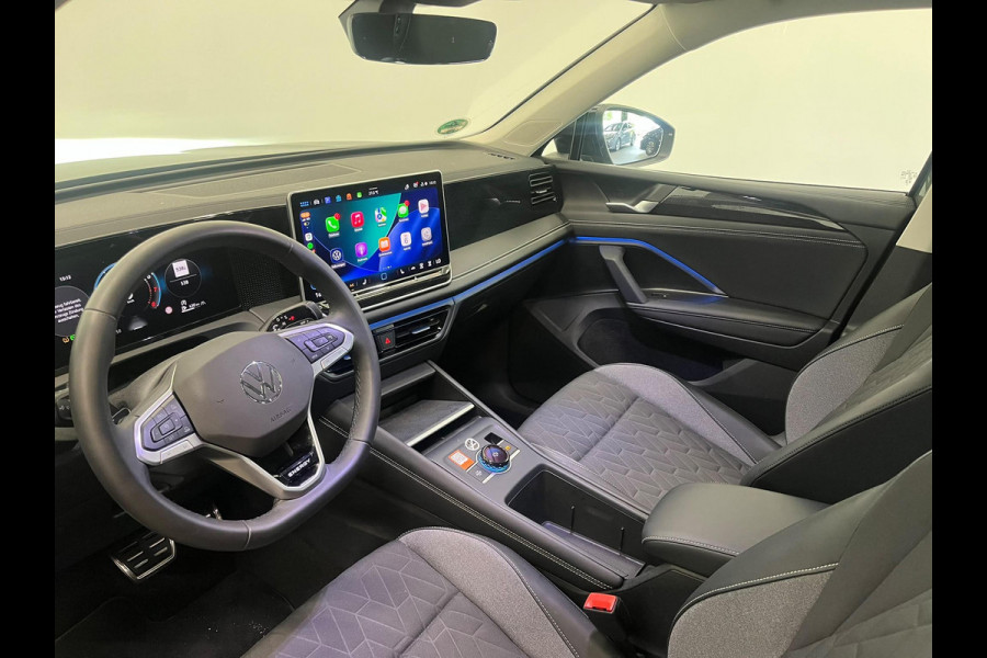 Volkswagen Tiguan 1.5 eTSI Life Edition Airco ECC Navi Carplay Trekhaak PDC +360 Camera 18" LM Velgen IQ-LED Matrix