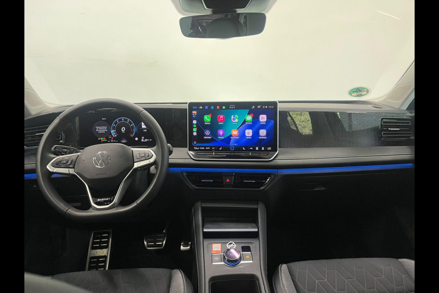 Volkswagen Tiguan 1.5 eTSI Life Edition Airco ECC Navi Carplay Trekhaak PDC +360 Camera 18" LM Velgen IQ-LED Matrix