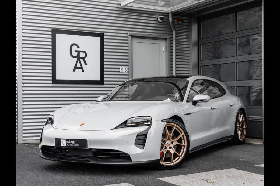 Porsche Taycan Sport Turismo GTS | PANORAMA | SPORT CHRONO | ALCANTARA | BTW