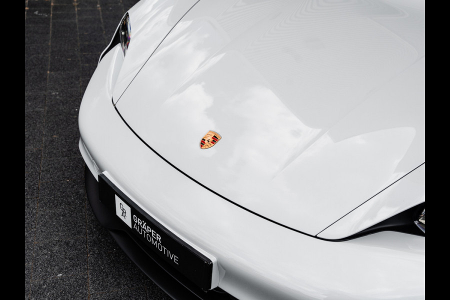 Porsche Taycan Sport Turismo GTS | PANORAMA | SPORT CHRONO | ALCANTARA | BTW