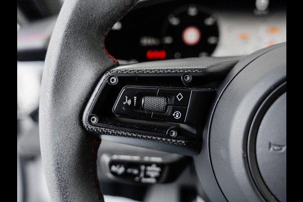 Porsche Taycan Sport Turismo GTS | PANORAMA | SPORT CHRONO | ALCANTARA | BTW
