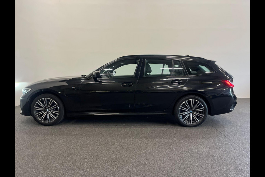 BMW 3 Serie Touring 330e High Executive M-Sport SoH 87% Surround View Camera Adaptieve Cruise Control M Sportremsysteem Parkeersensoren Stuur + stoel verwarming Navigatie Led Keyless Apple Carplay/ Android Auto