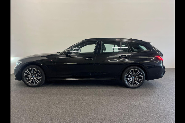 BMW 3 Serie Touring 330e High Executive M-Sport SoH 87% Surround View Camera Adaptieve Cruise Control M Sportremsysteem Parkeersensoren Stuur + stoel verwarming Navigatie Led Keyless Apple Carplay/ Android Auto