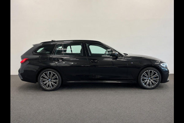 BMW 3 Serie Touring 330e High Executive M-Sport SoH 87% Surround View Camera Adaptieve Cruise Control M Sportremsysteem Parkeersensoren Stuur + stoel verwarming Navigatie Led Keyless Apple Carplay/ Android Auto