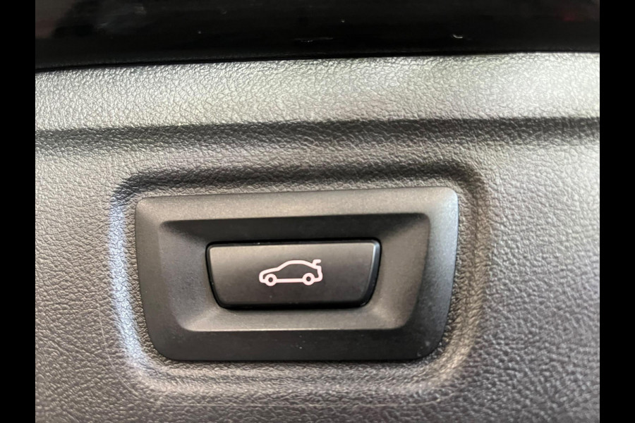 BMW 3 Serie Touring 330e High Executive M-Sport SoH 87% Surround View Camera Adaptieve Cruise Control M Sportremsysteem Parkeersensoren Stuur + stoel verwarming Navigatie Led Keyless Apple Carplay/ Android Auto