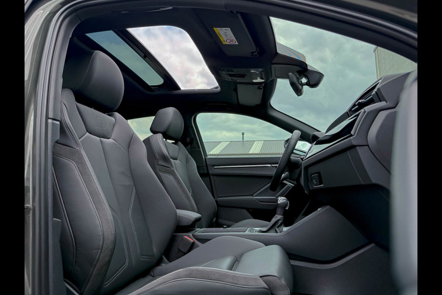 Audi Q3 Sportback 45TFSI e 245pk S-Tronic Competition S Edition S-Line 1éEig Audi Exclusive|Pano|Sonos|Ambiance|Camera|Matrix|RSQ3
