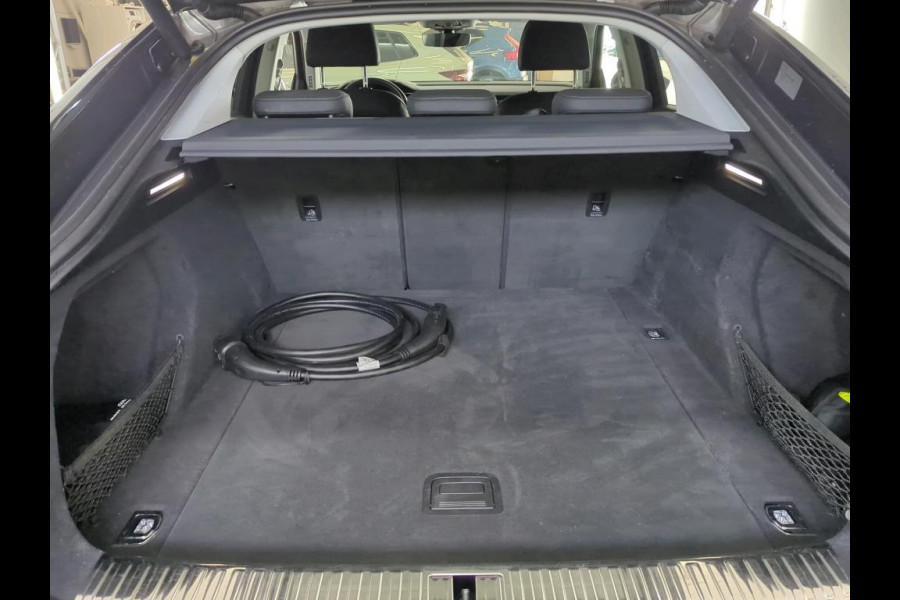 Audi e-tron Sportback 55 quattro Business edition Plus 95 kWh NL-AUTO | PANODAK | LEDER