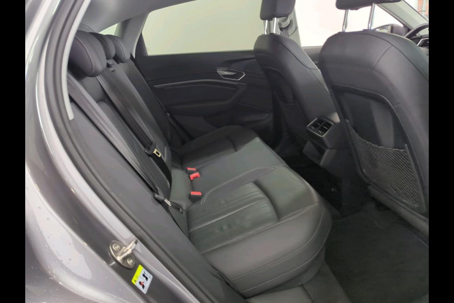 Audi e-tron Sportback 55 quattro Business edition Plus 95 kWh NL-AUTO | PANODAK | LEDER