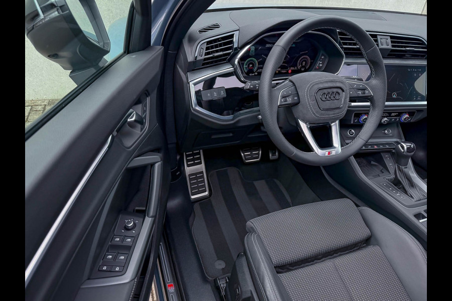 Audi Q3 45TFSI e 245pk S-Tronic Competition S Edition S-Line 1é Eig Audi Exclusive|Pano|Ambiance+|ACC|Black|360°|HD Matrix 3D|RSQ3