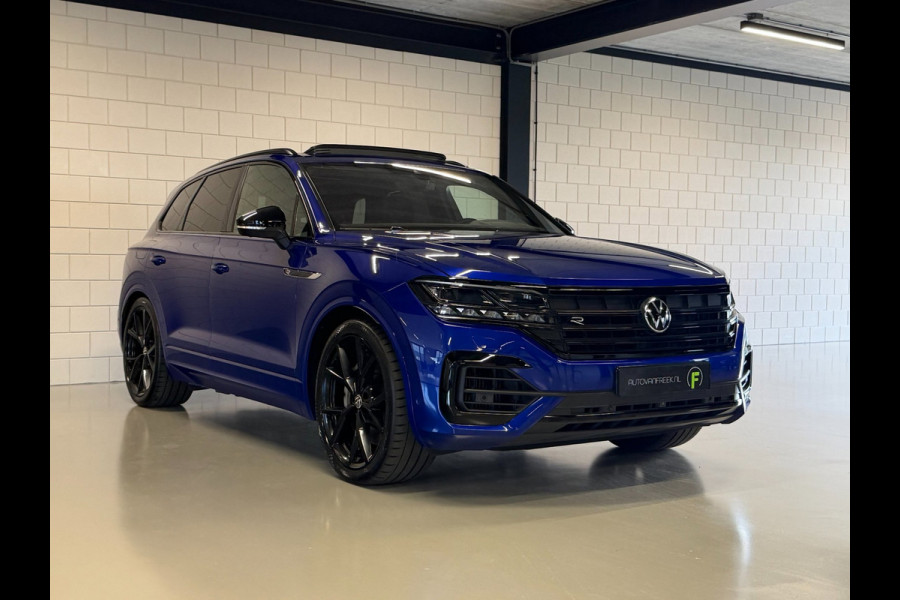 Volkswagen Touareg 3.0 TSi eHybrid 4MOTION R Puglia | LUCHTVERING | PANO | MASSAGE | KOELING | TREKHAAK | 22 INCH | MEMORY | 360