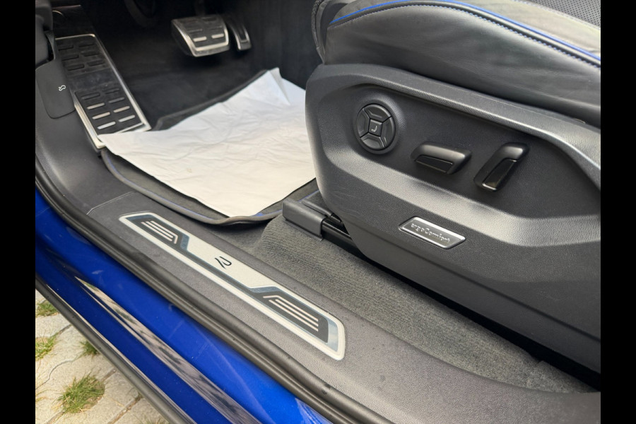 Volkswagen Touareg 3.0 TSi eHybrid 4MOTION R Puglia | LUCHTVERING | PANO | MASSAGE | KOELING | TREKHAAK | 22 INCH | MEMORY | 360