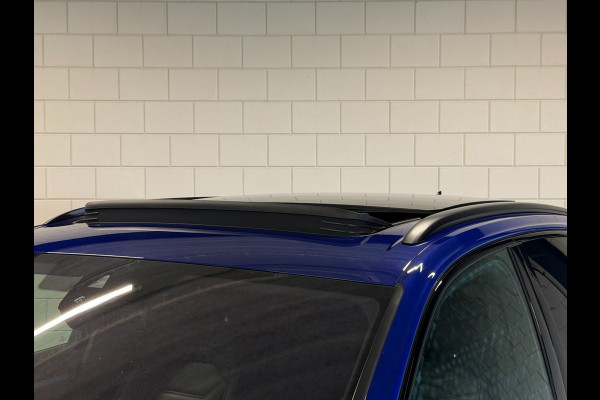 Volkswagen Touareg 3.0 TSi eHybrid 4MOTION R Puglia | LUCHTVERING | PANO | MASSAGE | KOELING | TREKHAAK | 22 INCH | MEMORY | 360