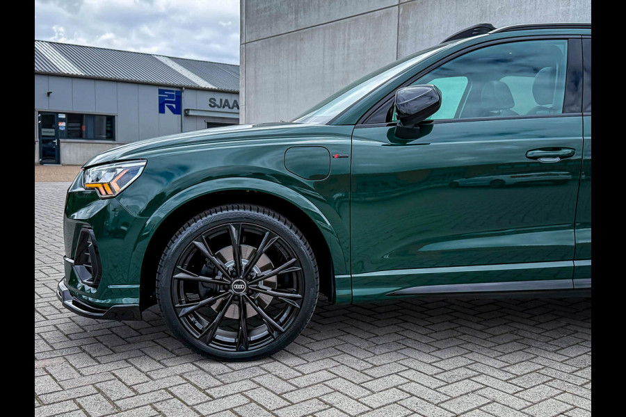 Audi Q3 45TFSI e 245pk S-Tronic Competition S Edition S-Line 1éEig Audi Exclusive|Pano|Ambiance|ACC|Black|Camera|HD Matrix 3D|RSQ3