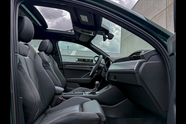 Audi Q3 45TFSI e 245pk S-Tronic Competition S Edition S-Line 1éEig Audi Exclusive|Pano|Ambiance|ACC|Black|Camera|HD Matrix 3D|RSQ3