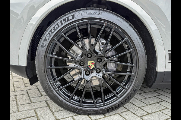 Porsche Cayenne Coupé 3.0 E 462PK V6 SportDesign GTS Krijt/Kreide|Pano|HUD|Luchtv.|4-Wiel besturing|360°|ACC|Kuipstoelen|Bose|22''