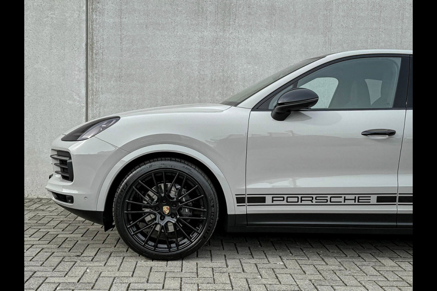 Porsche Cayenne Coupé 3.0 E 462PK V6 SportDesign GTS Krijt/Kreide|Pano|HUD|Luchtv.|4-Wiel besturing|360°|ACC|Kuipstoelen|Bose|22''