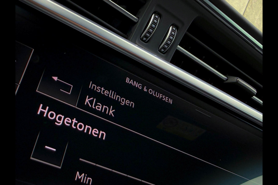 Audi A6 Avant 55TFSI e 367pk Quattro Competition S Edition S-Line Audi Exclusive|Pano|RS-Kuipstoelen+Memory|B&O|Carbon|HUD|360°|S6