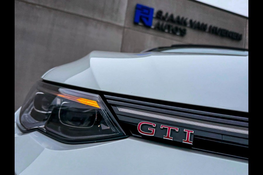 Volkswagen Golf 2.0TSI GTI 245pk DSG! OEM DEALER|Panoramadak|Virtual|IQ LED 3D|GTI Kuipstoelen|Harman Kardon|NAVI|Camera|19Inch R!