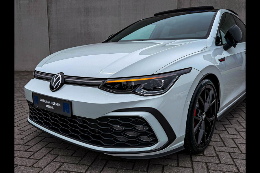 Volkswagen Golf 2.0TSI GTI 245pk DSG! OEM DEALER|Panoramadak|Virtual|IQ LED 3D|GTI Kuipstoelen|Harman Kardon|NAVI|Camera|19Inch R!