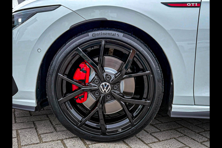 Volkswagen Golf 2.0TSI GTI 245pk DSG! OEM DEALER|Panoramadak|Virtual|IQ LED 3D|GTI Kuipstoelen|Harman Kardon|NAVI|Camera|19Inch R!