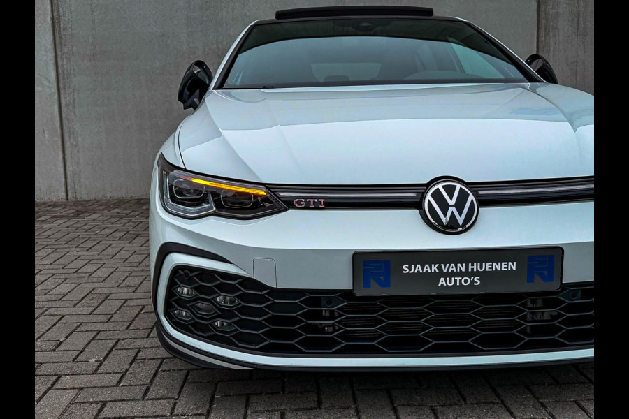 Volkswagen Golf 2.0TSI GTI 245pk DSG! OEM DEALER|Panoramadak|Virtual|IQ LED 3D|GTI Kuipstoelen|Harman Kardon|NAVI|Camera|19Inch R!