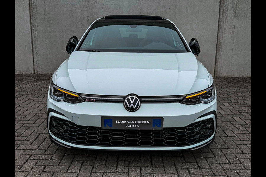 Volkswagen Golf 2.0TSI GTI 245pk DSG! OEM DEALER|Panoramadak|Virtual|IQ LED 3D|GTI Kuipstoelen|Harman Kardon|NAVI|Camera|19Inch R!