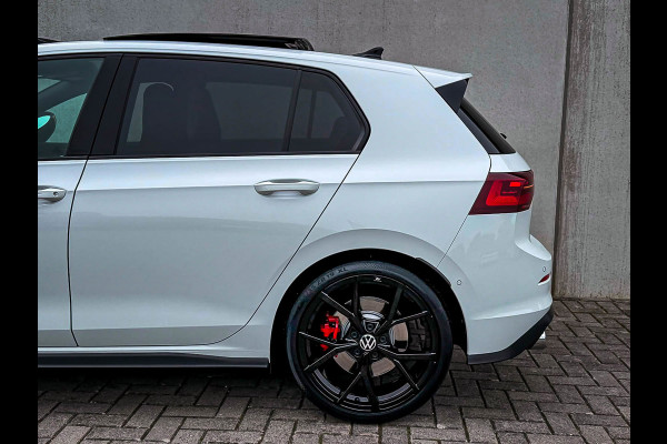 Volkswagen Golf 2.0TSI GTI 245pk DSG! OEM DEALER|Panoramadak|Virtual|IQ LED 3D|GTI Kuipstoelen|Harman Kardon|NAVI|Camera|19Inch R!