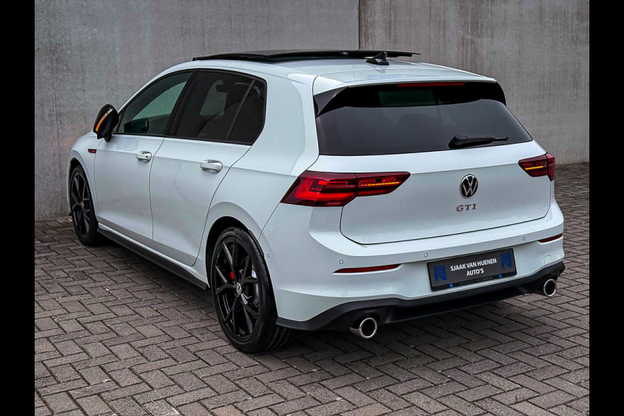 Volkswagen Golf 2.0TSI GTI 245pk DSG! OEM DEALER|Panoramadak|Virtual|IQ LED 3D|GTI Kuipstoelen|Harman Kardon|NAVI|Camera|19Inch R!