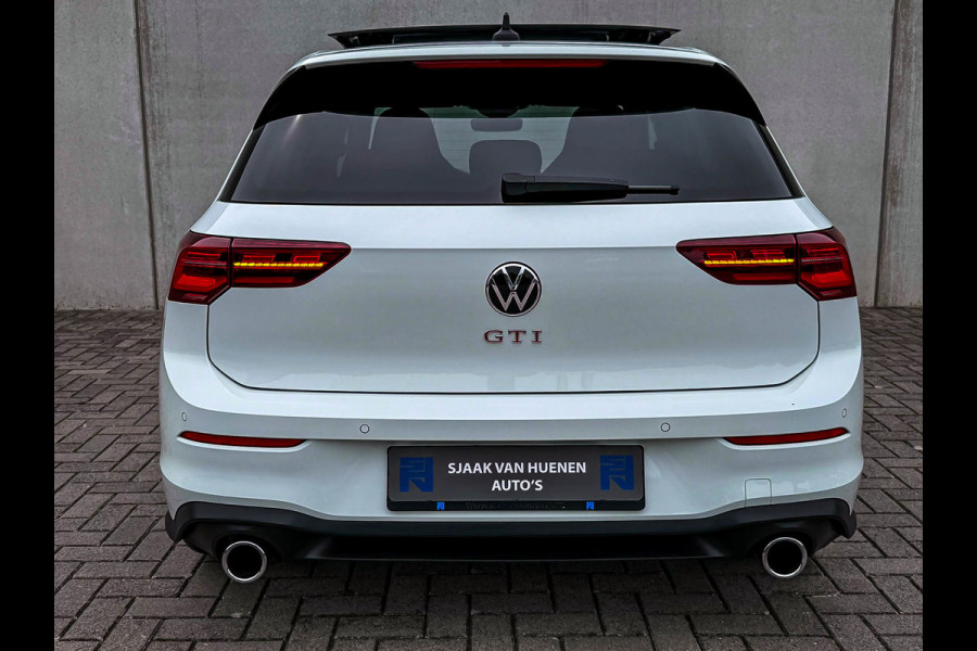 Volkswagen Golf 2.0TSI GTI 245pk DSG! OEM DEALER|Panoramadak|Virtual|IQ LED 3D|GTI Kuipstoelen|Harman Kardon|NAVI|Camera|19Inch R!
